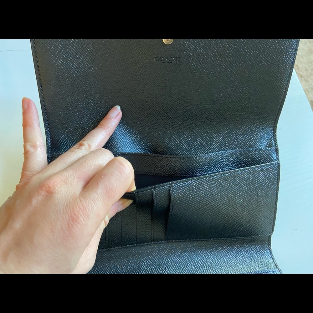 Coach Set-tote wallet and cleaner - Picture 12 of 15